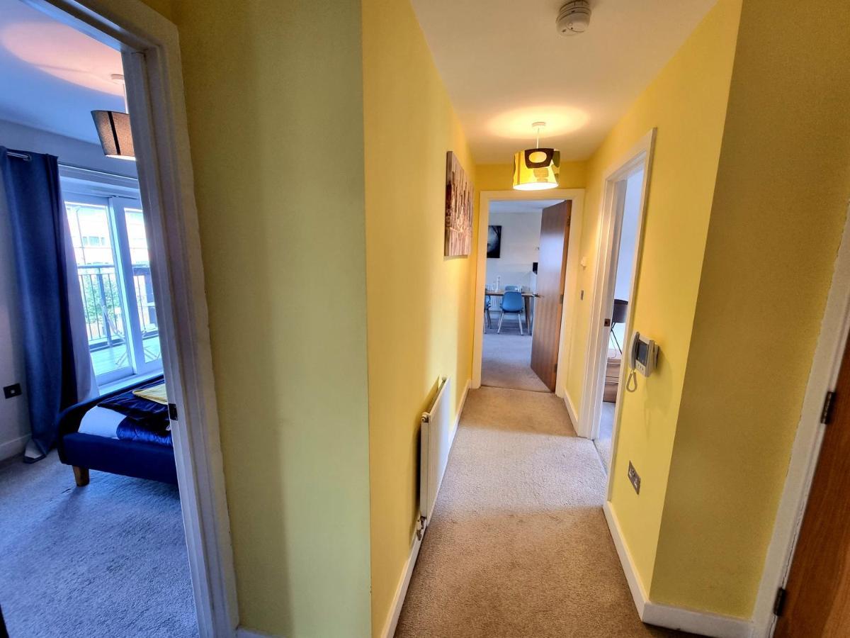 Luxury 2-Bedroom Service Apartment With Balcony Manchester Exterior photo
